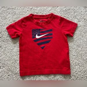 Boys 2T Nike red tee